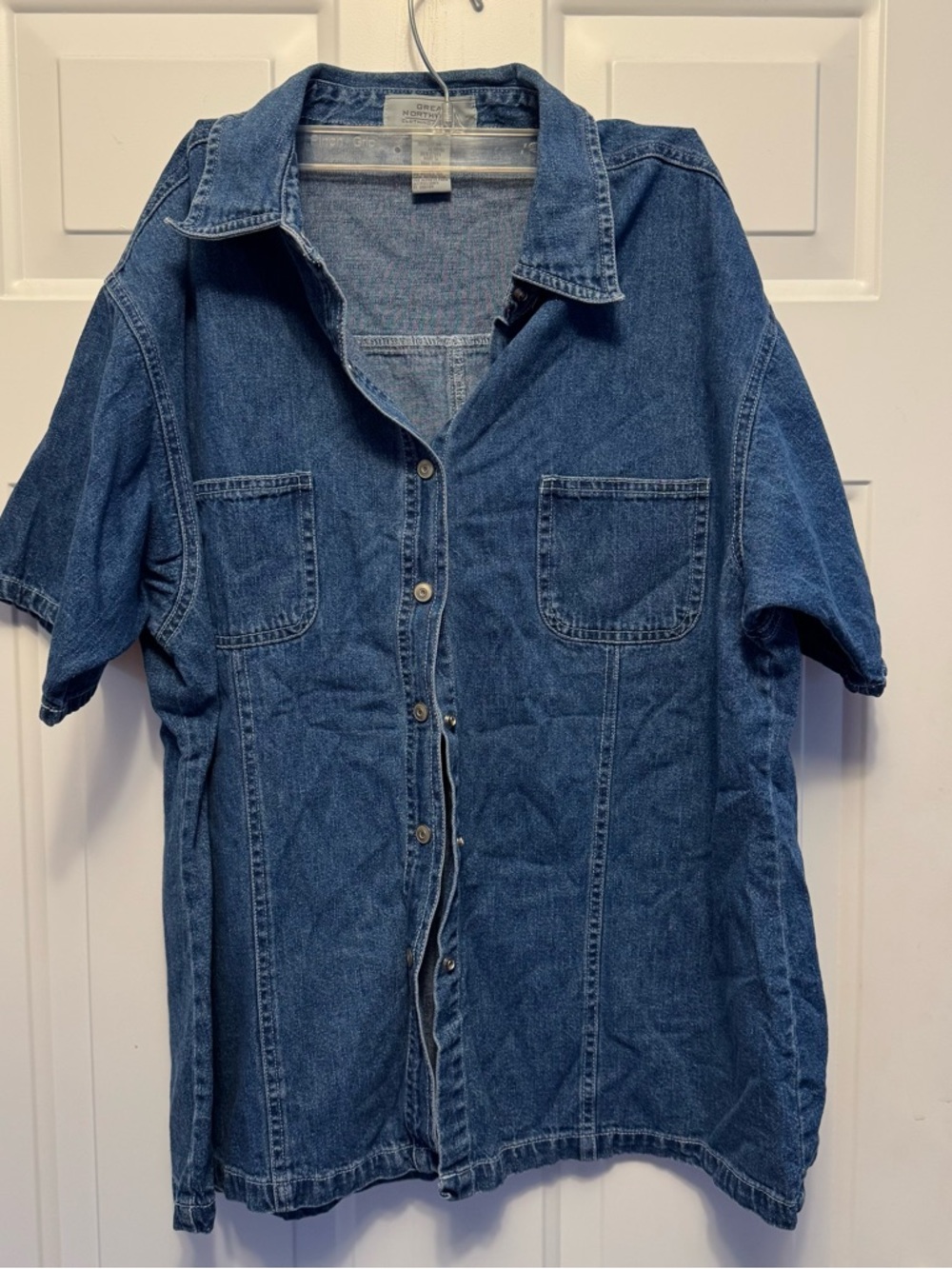 Great Northwest Clothing Company Woman’s XL Jean Snap Up Shirt